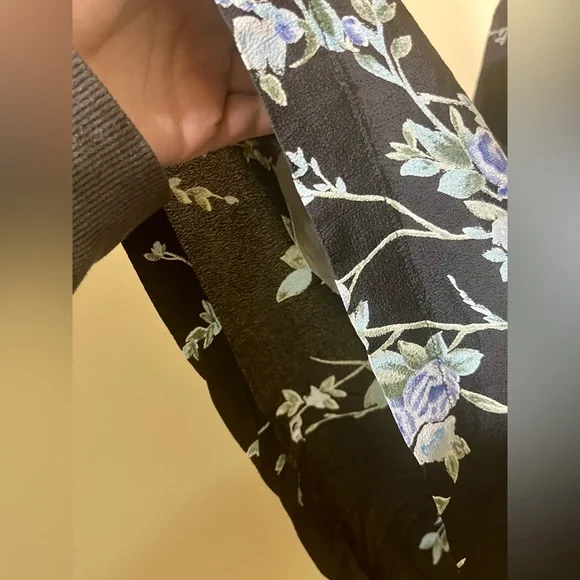 REFORMATION Black Floral 100% Viscose Mini Dress - Picture 5 of 11